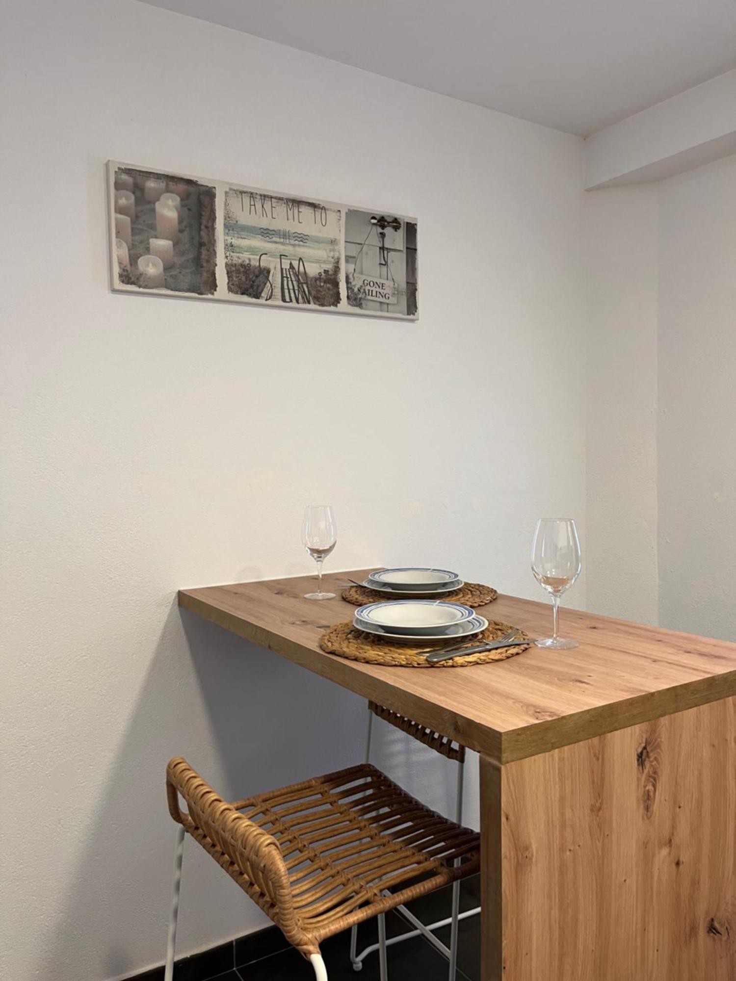 Tramuntaneta Apartment เลสกาลา ภายนอก รูปภาพ